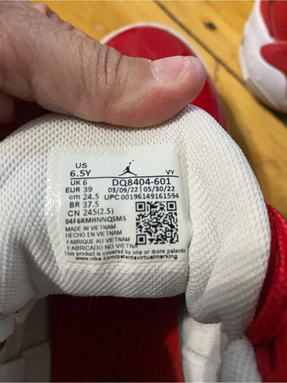 Jordan Flight Red Kids Sneakers 6.5 youth